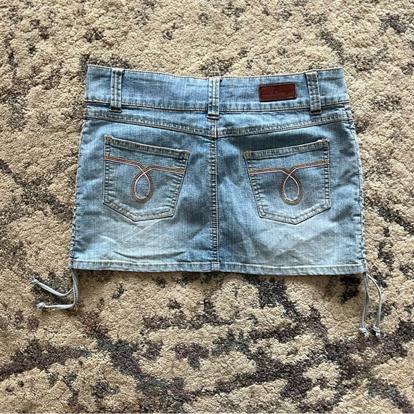 Y2K Bongo Denim Mini Skirt - Picture 4 of 8